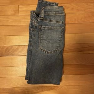 American Eagle skinny fit jeans